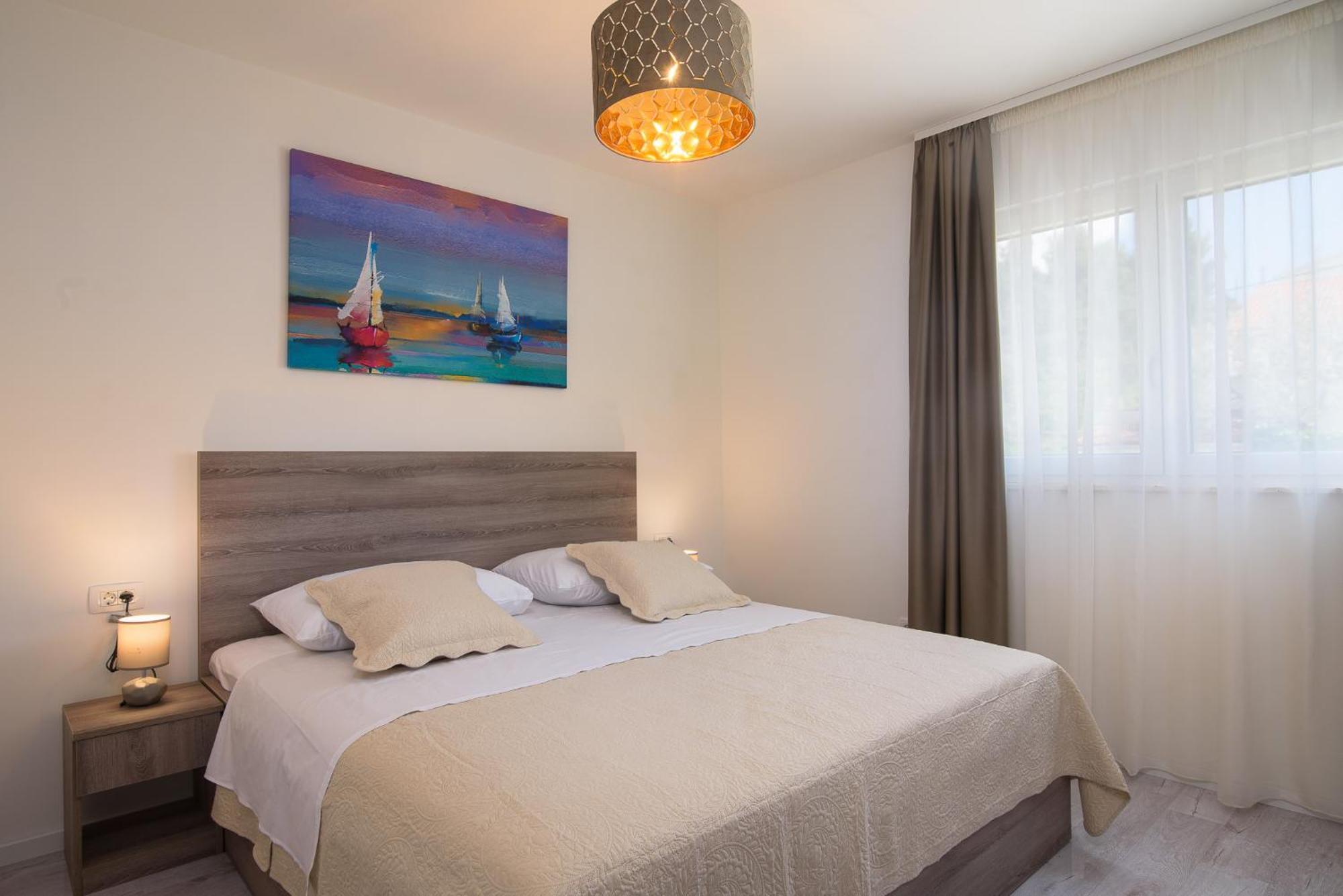 Villa Barbara & Zoran With Free Parking And Heated Swimming Pool Seget Vranjica Ngoại thất bức ảnh
