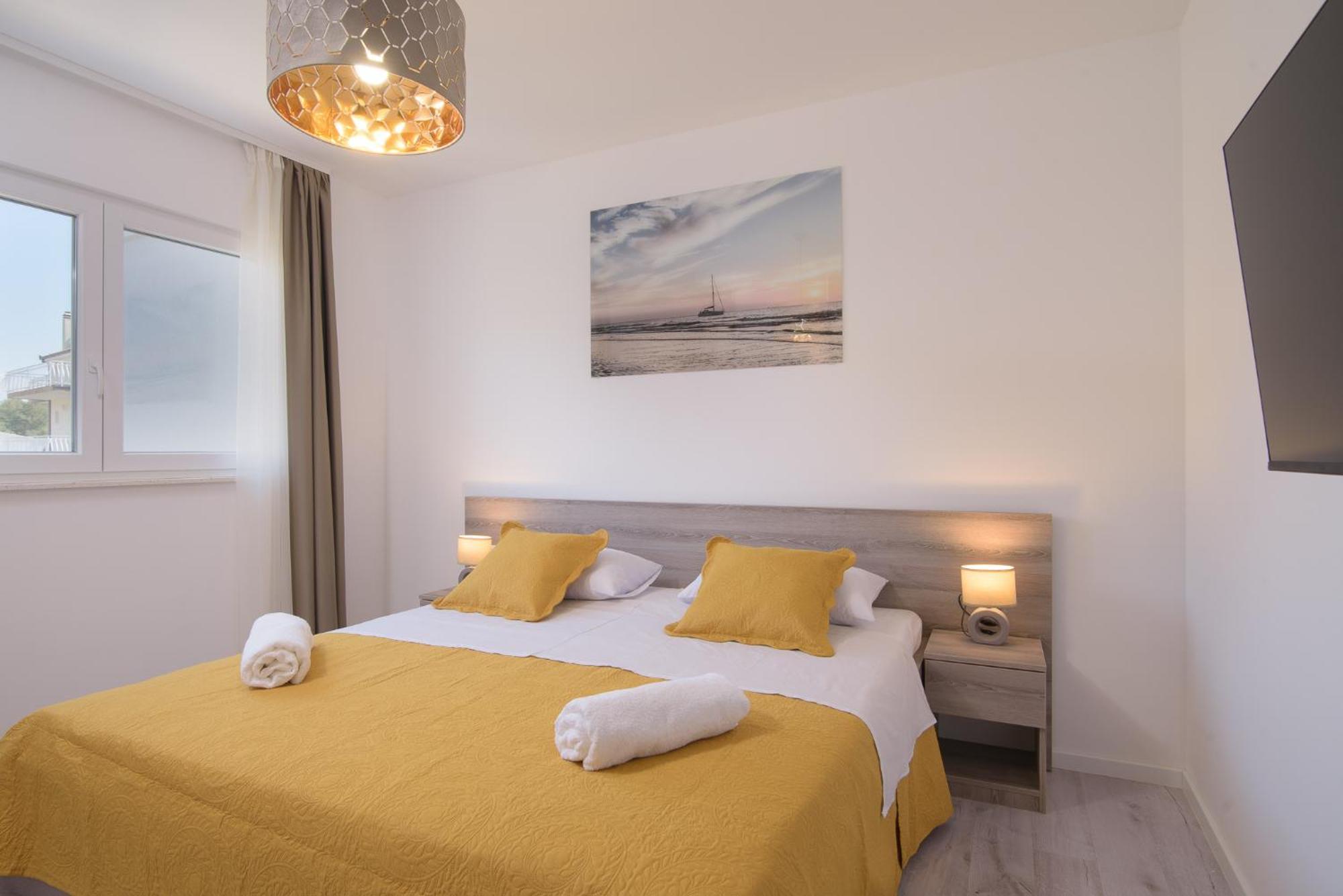 Villa Barbara & Zoran With Free Parking And Heated Swimming Pool Seget Vranjica Ngoại thất bức ảnh