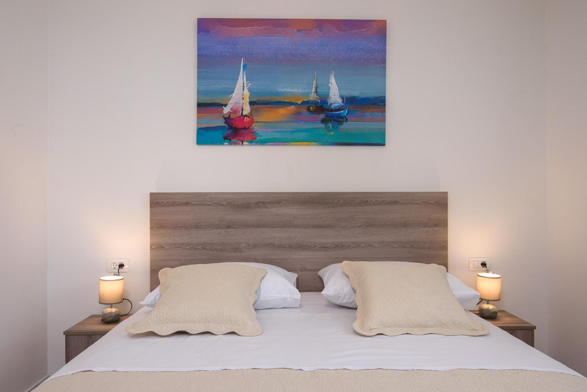 Villa Barbara & Zoran With Free Parking And Heated Swimming Pool Seget Vranjica Ngoại thất bức ảnh